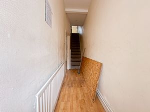 Photo 6- click for photo gallery